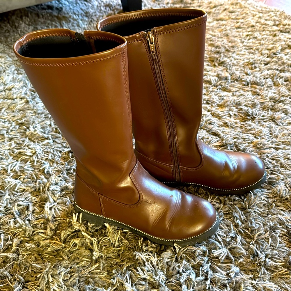 Girls riding boots size 5